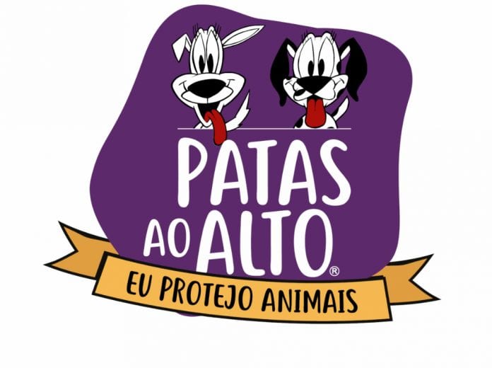 PAtas-ao-alto-registrado-miramontes patas ao alto